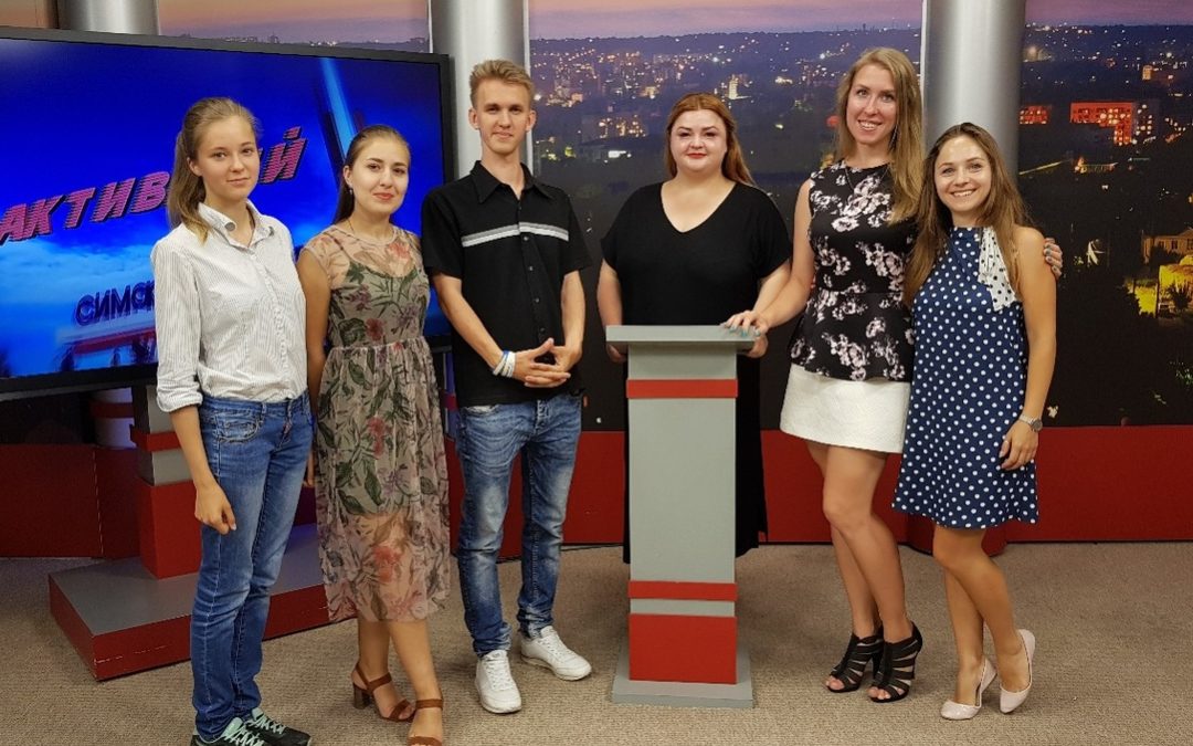 ЕВГЕНИЯ ГАРЬКАВАЯ И КАРИНА ВАХРУШЕВА НА ТВFM
