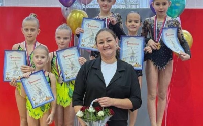 Поздравляем наших спортсменов с успехом на Республиканских соревнованиях по спортивной акробатике!
